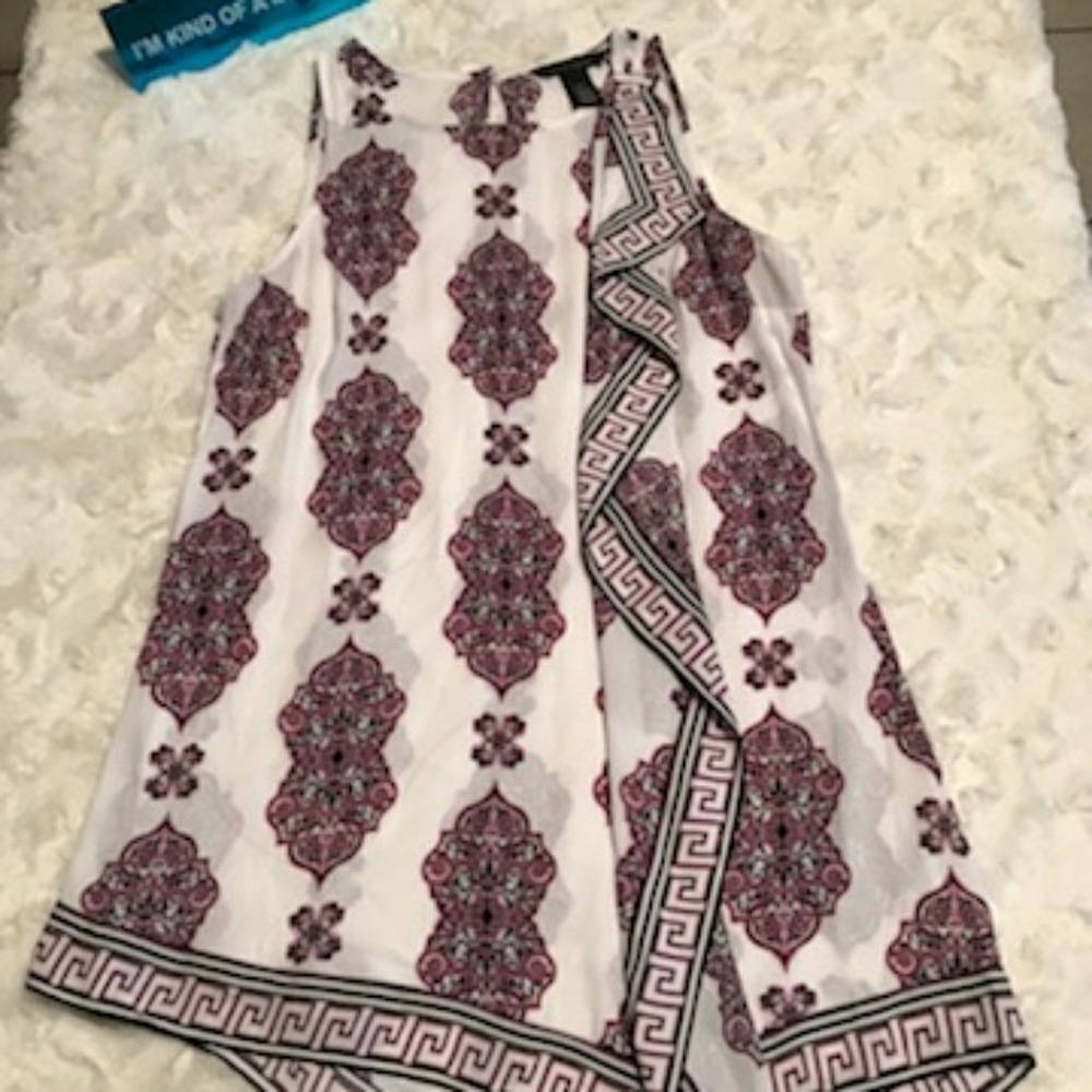 White House Black Market Sleeveless Blouse